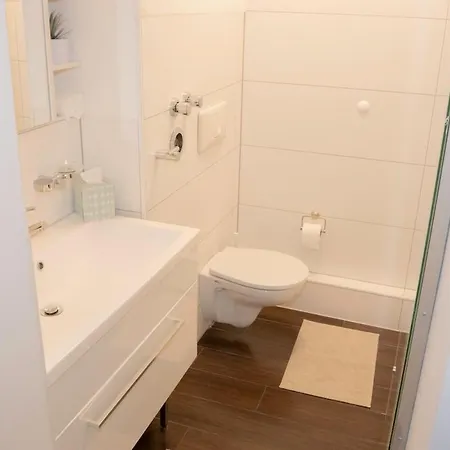 Zentrales Apartment, Messe & Hbf, Tiefgarage *