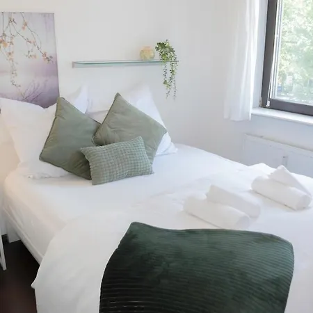 Zentrales Apartment, Messe & Hbf, Tiefgarage *